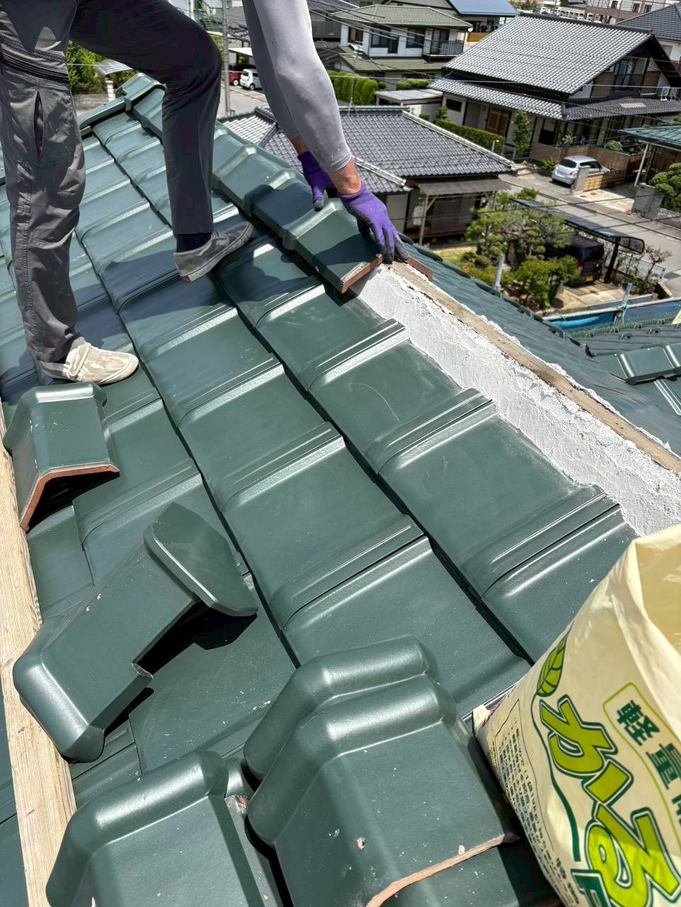 長野市にて屋根修理〈瓦屋根漆喰補修工事〉の施工後写真